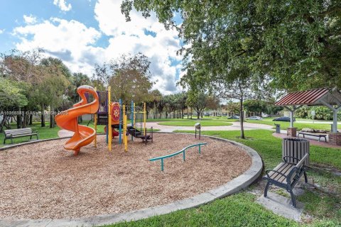 Condo in Plantation, Florida, 1 bedroom  № 1868295 - photo 24