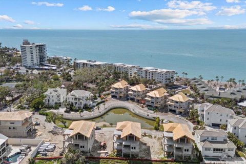 Villa ou maison à vendre à Sarasota, Floride: 4 chambres, 275.92 m2 № 1526596 - photo 6