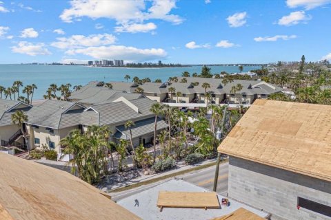 Villa ou maison à vendre à Sarasota, Floride: 4 chambres, 275.92 m2 № 1526596 - photo 8