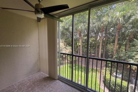 Copropriété à vendre à Pembroke Pines, Floride: 1 chambre, 98.1 m2 № 1776326 - photo 21