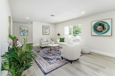 Villa ou maison à vendre à Lakeland, Floride: 3 chambres, 183.95 m2 № 1757670 - photo 4
