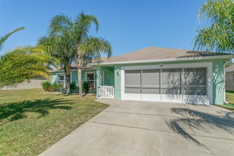 House in Palm Coast, Florida 3 bedrooms, 142.6 sq.m. № 1906670 - photo 2