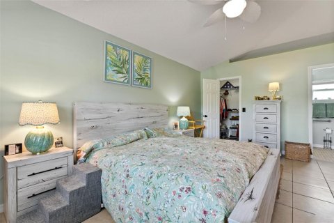 House in Palm Coast, Florida 3 bedrooms, 142.6 sq.m. № 1906670 - photo 21