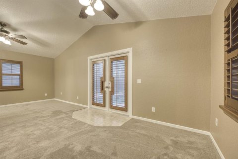 House in Palm Springs, Florida 2 bedrooms, 107.02 sq.m. № 2190510 - photo 29