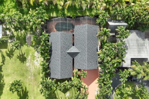 House in Palm Springs, Florida 2 bedrooms, 107.02 sq.m. № 2190510 - photo 17