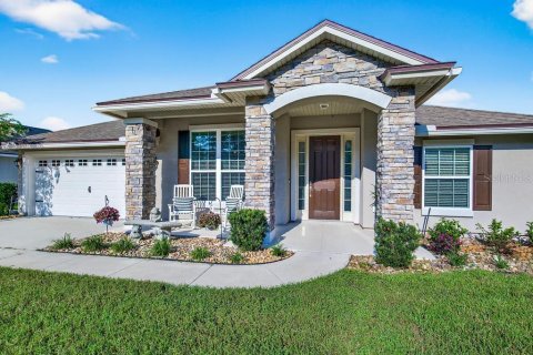 House in Yulee, Florida 3 bedrooms, 186.36 sq.m. № 2258303