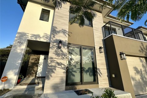 Casa en venta en Florida City, Florida, 5 dormitorios, 176.7 m2 № 2034997 - foto 18