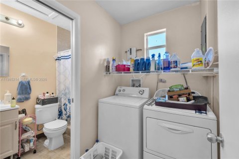 Купить виллу или дом в Майами, Флорида 4 спальни, 179.12м2, № 2027156 - фото 11