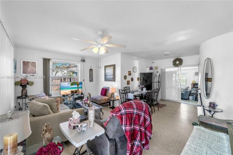 Купить виллу или дом в Майами, Флорида 4 спальни, 179.12м2, № 2027156 - фото 6