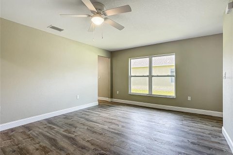 House in Lakeland, Florida 3 bedrooms, 116.96 sq.m. № 1840629 - photo 18