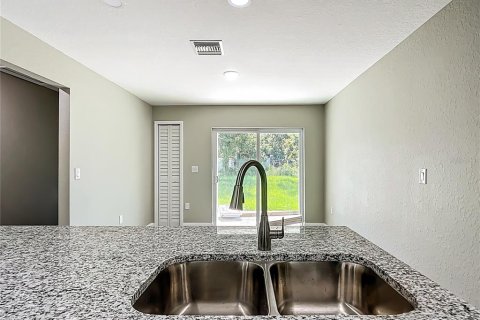 House in Lakeland, Florida 3 bedrooms, 116.96 sq.m. № 1840629 - photo 13