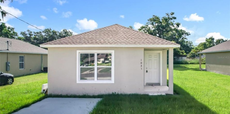 House in Lakeland, Florida 3 bedrooms, 116.96 sq.m. № 1840629