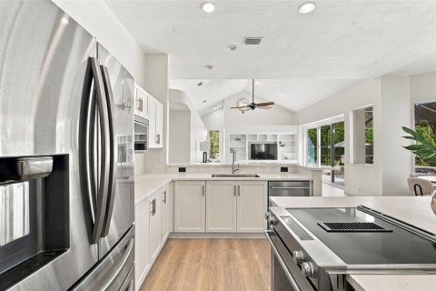 Villa ou maison à vendre à Palm Harbor, Floride: 4 chambres, 227.52 m2 № 2409017 - photo 6
