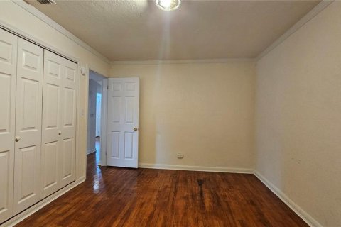 Villa ou maison à vendre à Eustis, Floride: 4 chambres, 215.81 m2 № 2410392 - photo 16