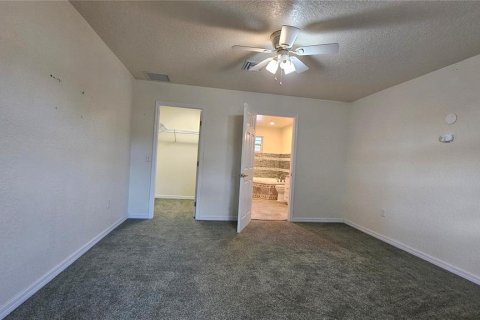 Villa ou maison à vendre à Eustis, Floride: 4 chambres, 215.81 m2 № 2410392 - photo 22