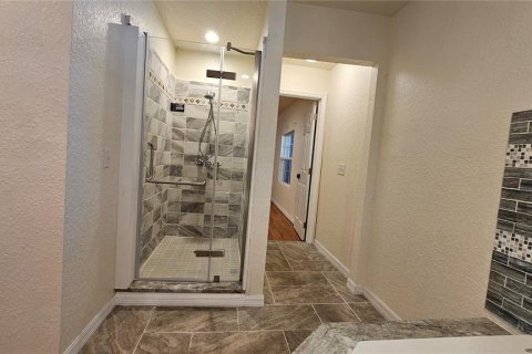 Villa ou maison à vendre à Eustis, Floride: 4 chambres, 215.81 m2 № 2410392 - photo 25