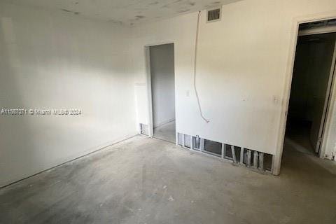 Condo in Pembroke Pines, Florida, 2 bedrooms  № 1702654 - photo 17