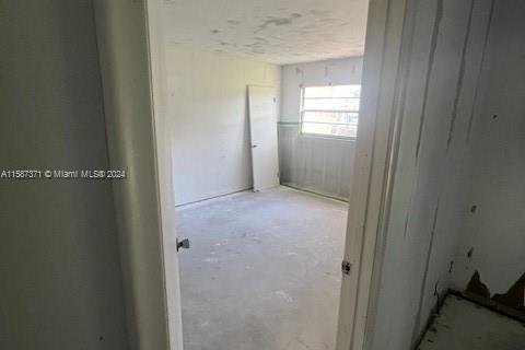 Condo in Pembroke Pines, Florida, 2 bedrooms  № 1702654 - photo 22