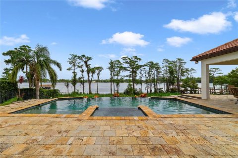 House in Windermere, Florida 5 bedrooms, 371.61 sq.m. № 1782772 - photo 20
