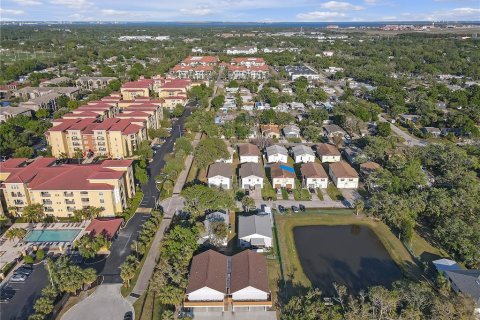 Commercial property in Tampa, Florida 278.71 sq.m. № 1614601 - photo 10