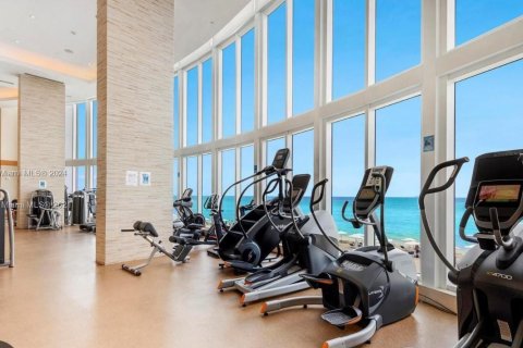 Condo in Sunny Isles Beach, Florida, 3 bedrooms  № 1937458 - photo 4