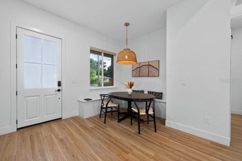 Villa ou maison à vendre à Tampa, Floride: 3 chambres, 145.86 m2 № 2419668 - photo 7