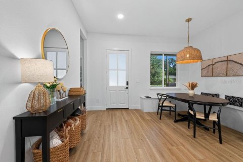 Villa ou maison à vendre à Tampa, Floride: 3 chambres, 145.86 m2 № 2419668 - photo 5