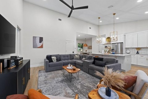 Villa ou maison à vendre à Tampa, Floride: 3 chambres, 145.86 m2 № 2419668 - photo 22