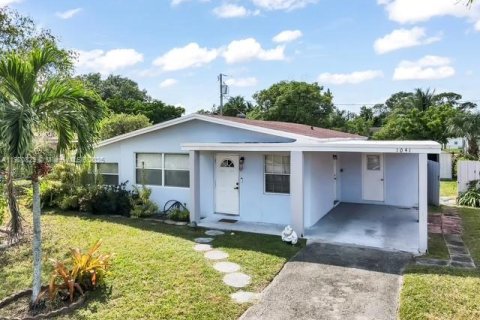 House in Fort Lauderdale, Florida 3 bedrooms, 94.76 sq.m. № 1974943 - photo 1