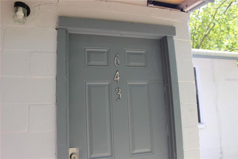 Casa en alquiler en Gainesville, Florida, 3 dormitorios, 96.99 m2 № 1740284 - foto 1