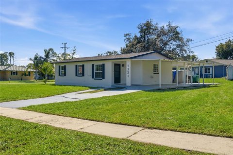 Casa en venta en Deltona, Florida, 3 dormitorios, 97.55 m2 № 2413592 - foto 3