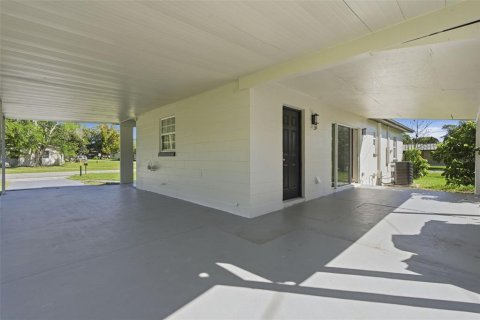Casa en venta en Deltona, Florida, 3 dormitorios, 97.55 m2 № 2413592 - foto 20