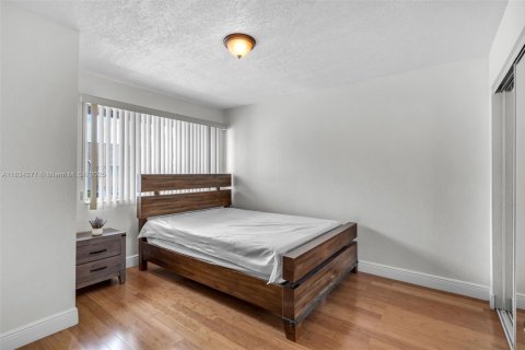 Купить таунхаус в Плантация, Флорида 4 спальни, 187.66м2, № 2021168 - фото 21