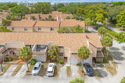 Купить таунхаус в Плантация, Флорида 4 спальни, 187.66м2, № 2021168 - фото 30