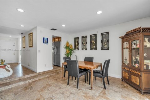 Купить таунхаус в Плантация, Флорида 4 спальни, 187.66м2, № 2021168 - фото 8