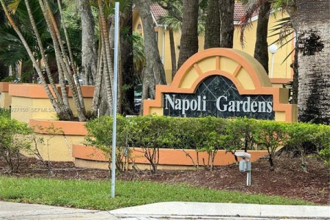 Condo à Coral Springs, Floride, 2 chambres  № 2078871