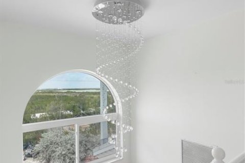 House in Big Pine Key, Florida 3 bedrooms, 171.87 sq.m. № 1631333 - photo 21
