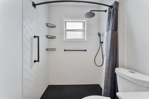 Купить виллу или дом в Плантация, Флорида 1 комната, 100.33м2, № 2085844 - фото 17