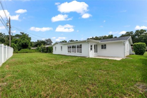 Casa en alquiler en Clearwater, Florida, 2 dormitorios, 139.63 m2 № 1901507 - foto 11