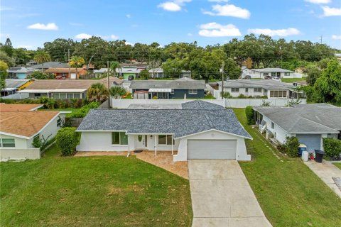 Casa en alquiler en Clearwater, Florida, 2 dormitorios, 139.63 m2 № 1901507 - foto 16