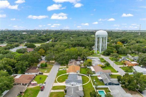 Casa en alquiler en Clearwater, Florida, 2 dormitorios, 139.63 m2 № 1901507 - foto 20