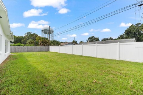 Casa en alquiler en Clearwater, Florida, 2 dormitorios, 139.63 m2 № 1901507 - foto 13