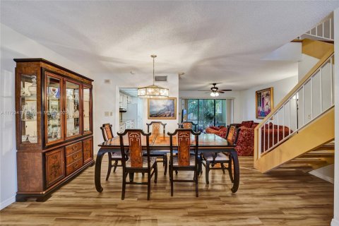 Copropriété à vendre à Hollywood, Floride: 3 chambres, 176.51 m2 № 1474037 - photo 13