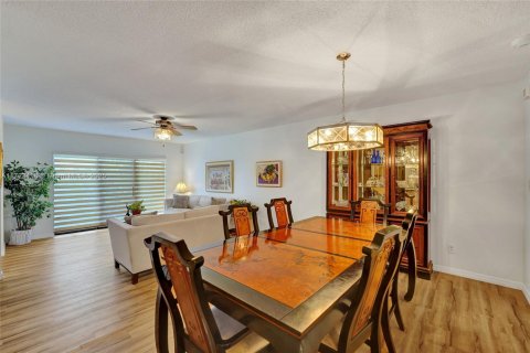 Copropriété à vendre à Hollywood, Floride: 3 chambres, 176.51 m2 № 1474037 - photo 12