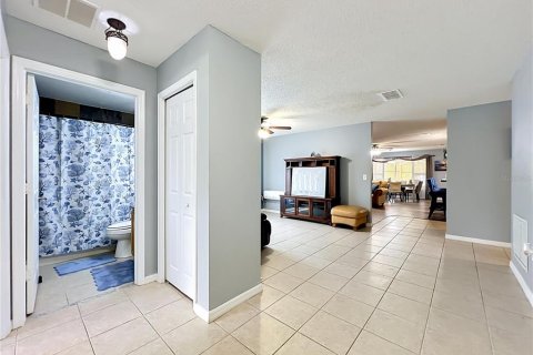 Casa en venta en Orlando, Florida, 4 dormitorios, 202.34 m2 № 2167632 - foto 9