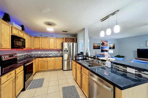 Casa en venta en Orlando, Florida, 4 dormitorios, 202.34 m2 № 2167632 - foto 6