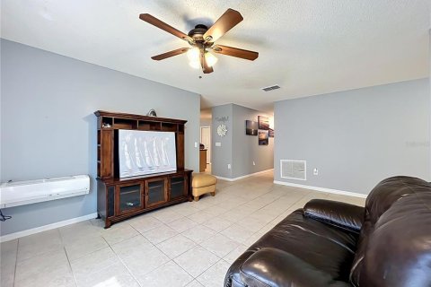 Casa en venta en Orlando, Florida, 4 dormitorios, 202.34 m2 № 2167632 - foto 8