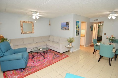 Copropriété à louer à Largo, Floride: 1 chambre, 69.4 m2 № 2094763 - photo 5