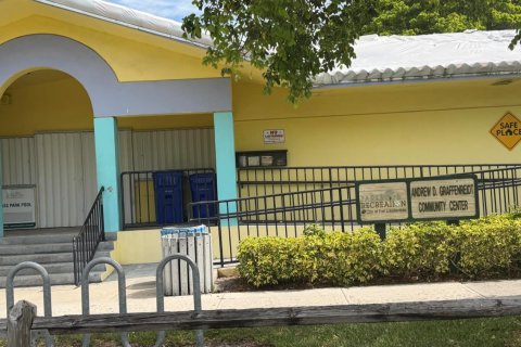 House in Fort Lauderdale, Florida 2 bedrooms, 66.89 sq.m. № 2086989 - photo 21
