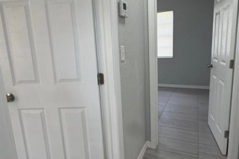 House in Fort Lauderdale, Florida 2 bedrooms, 66.89 sq.m. № 2086989 - photo 15